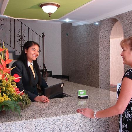 בוגוטה Hotel Castellana Inn מראה חיצוני תמונה
