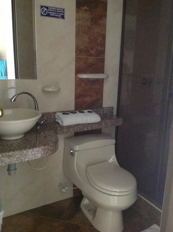 בוגוטה Hotel Castellana Inn חדר תמונה