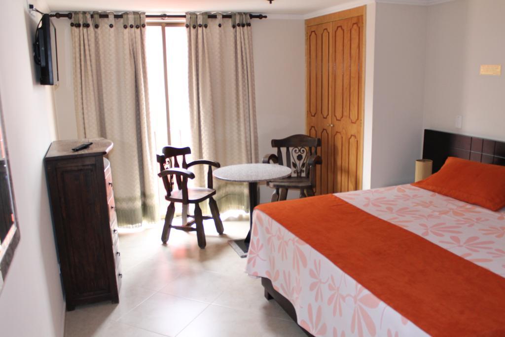 בוגוטה Hotel Castellana Inn מראה חיצוני תמונה